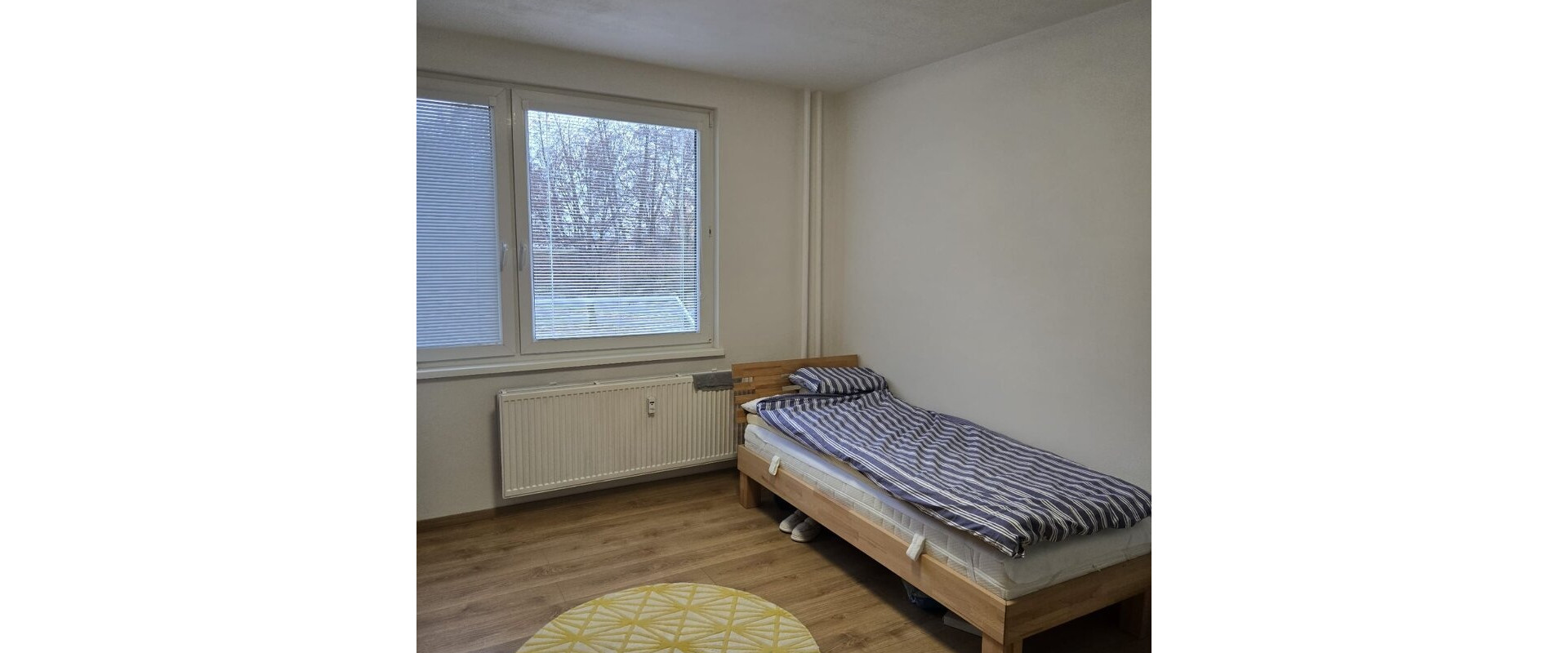 Priestranná garzonka