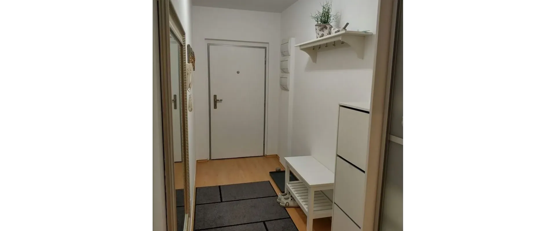 PRENÁJOM: Pet Friendly: Atraktívny 3i byt + predzáhradka + terasa + 2 parkovacie miesta - KOLIBA