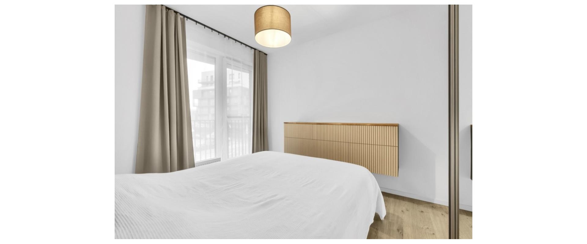 PRENÁJOM: Pet Friendly: Exkluzívny 3i byt + balkón+ 2 parkovacie miesta - SLNEČNICE