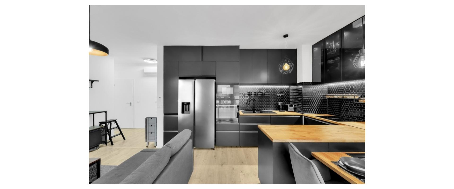 PRENÁJOM: Pet Friendly: Exkluzívny 3i byt + balkón+ 2 parkovacie miesta - SLNEČNICE