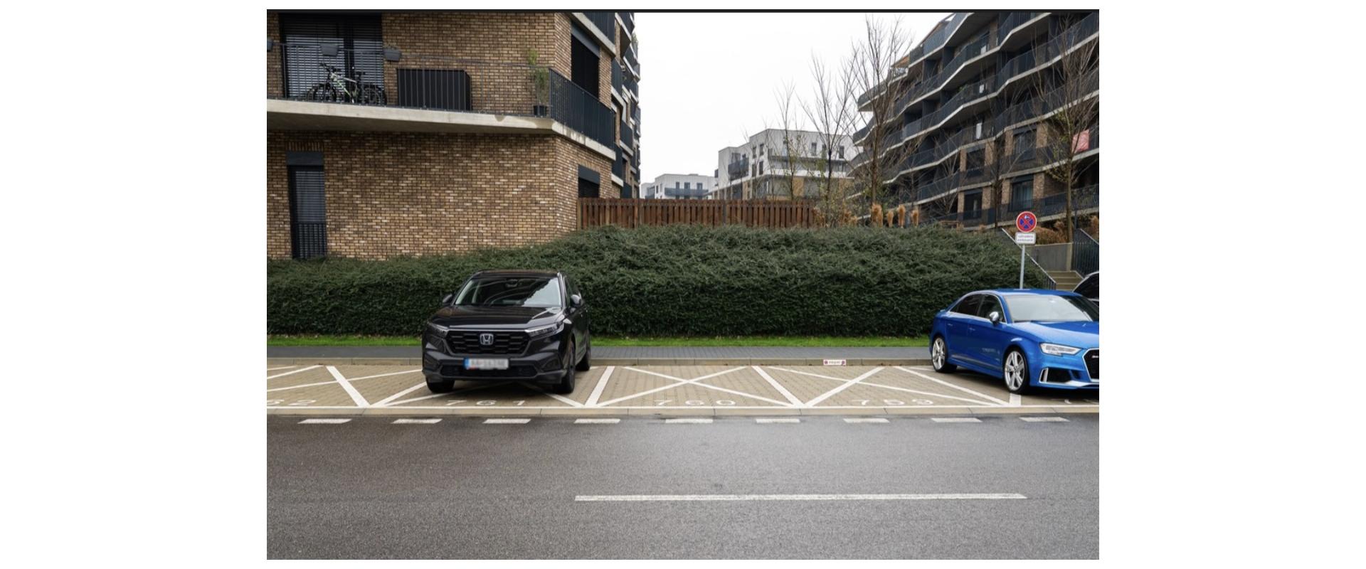 PRENÁJOM: Pet Friendly: Exkluzívny 3i byt + balkón+ 2 parkovacie miesta - SLNEČNICE