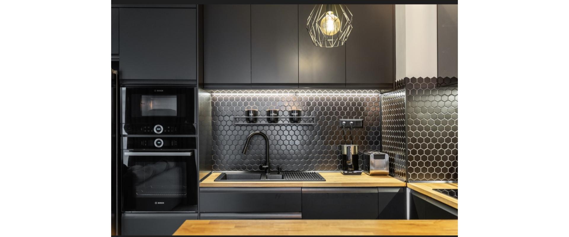 PRENÁJOM: Pet Friendly: Exkluzívny 3i byt + balkón+ 2 parkovacie miesta - SLNEČNICE