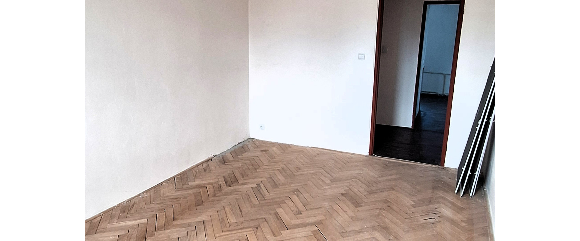 Na predaj 3 - izbový byt s balkónom - 70 m² v centre mesta Humenné.