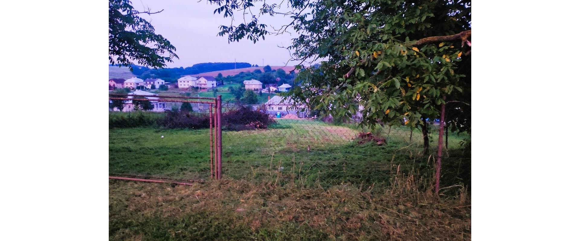 Na predaj stavebný pozemok - 2050 m² v obci Karná cca.15min. od mesta Humenné.