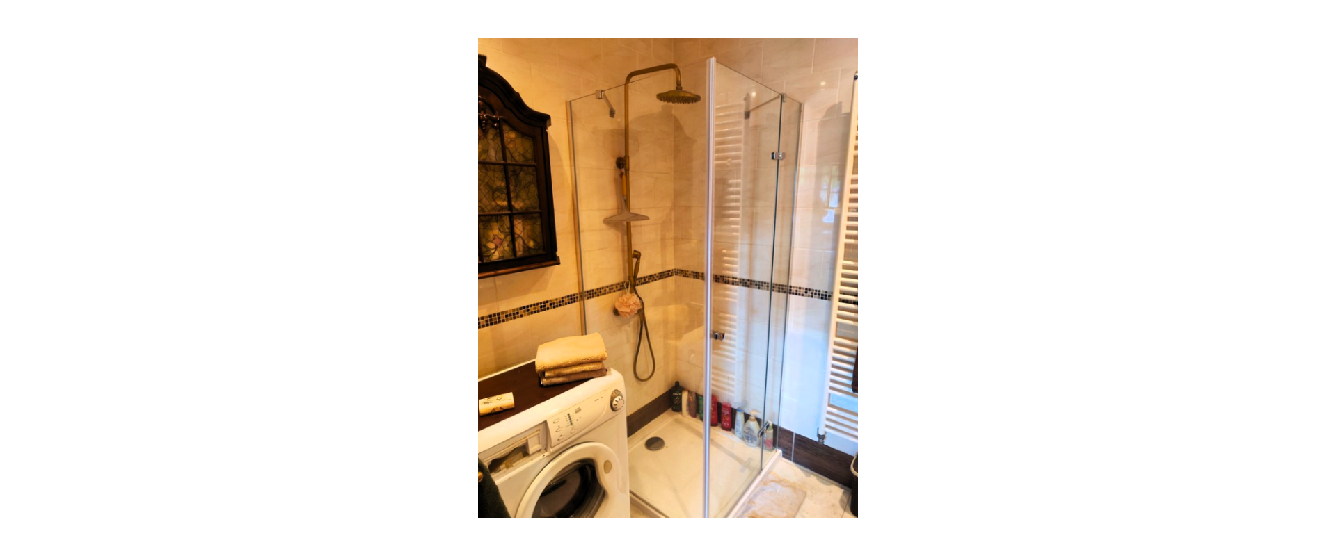 Na predaj drevenica s pozemkom a bazénom  - 1194 m² v obci Miková.