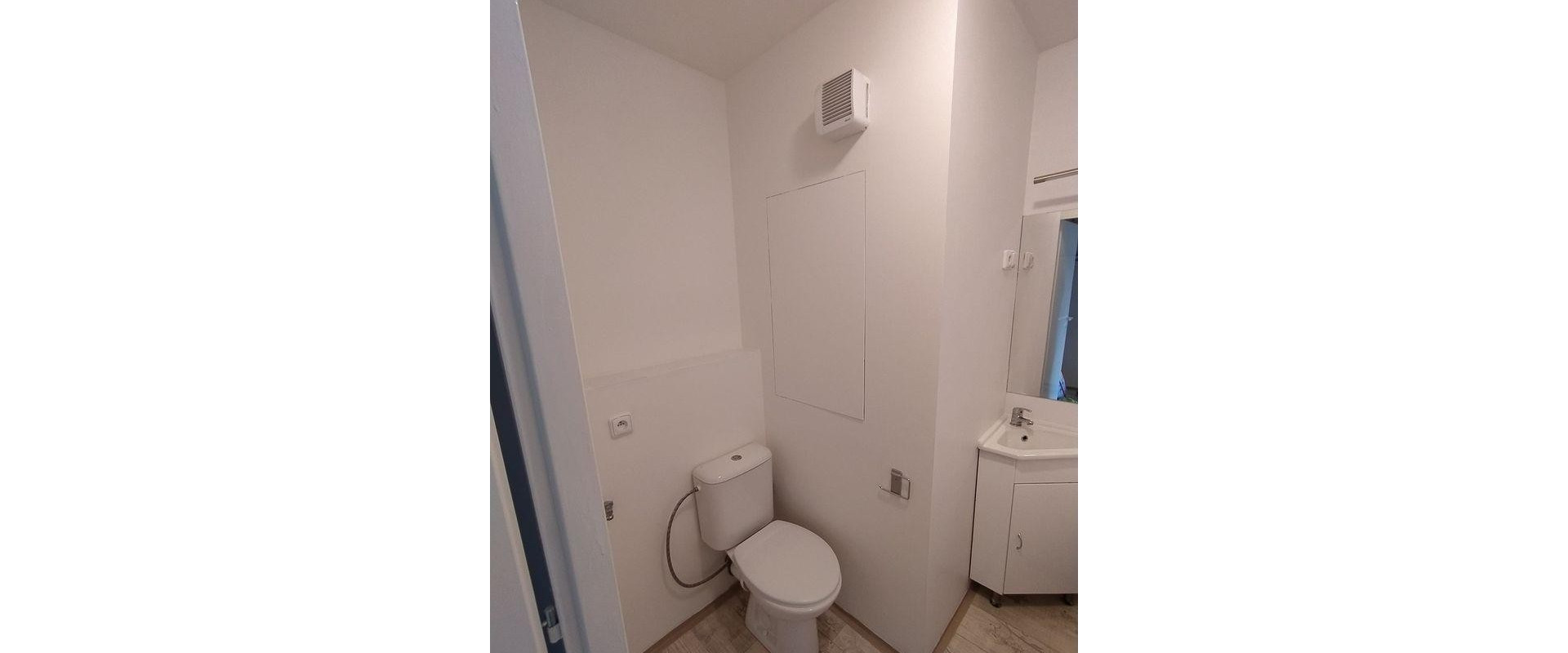 Prenájom priestranného 2-izbového bytu