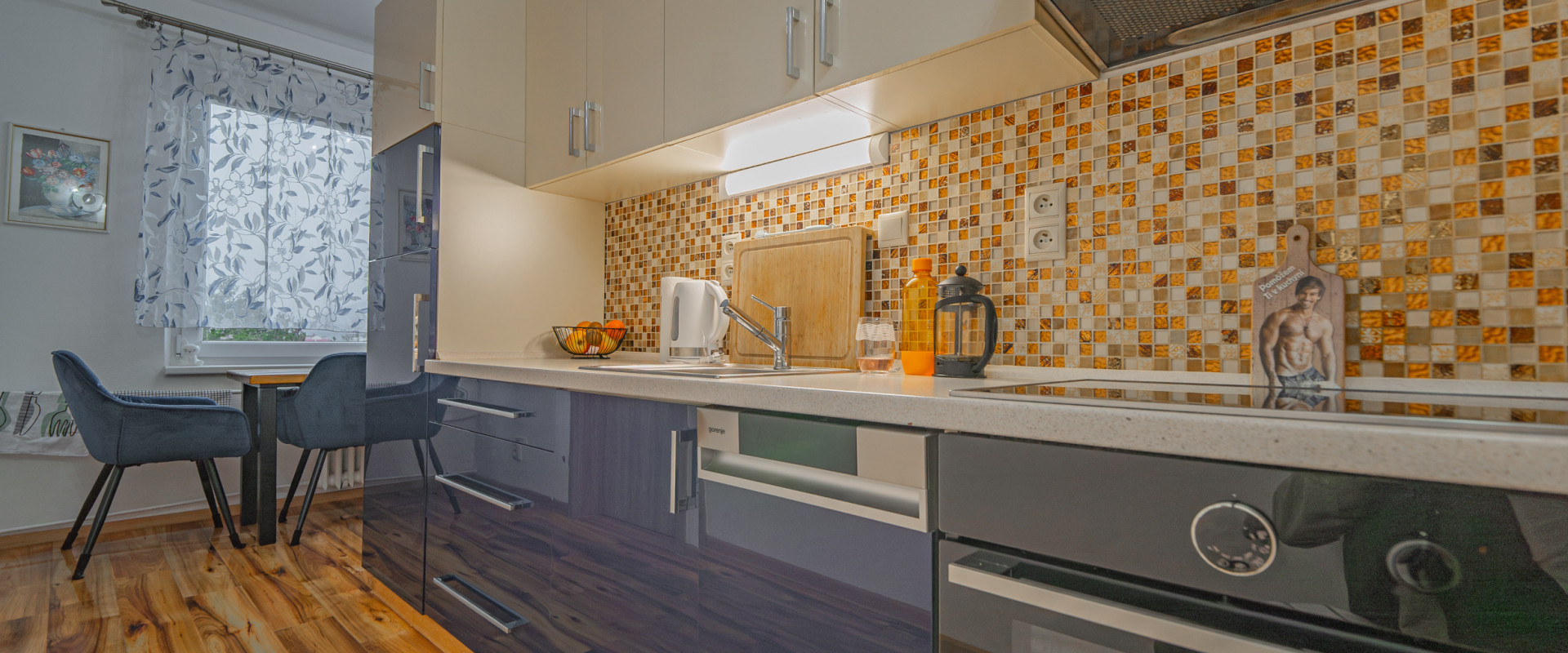 Elegantný 3-izbový byt po rekonštrukcii = Obrancov mieru