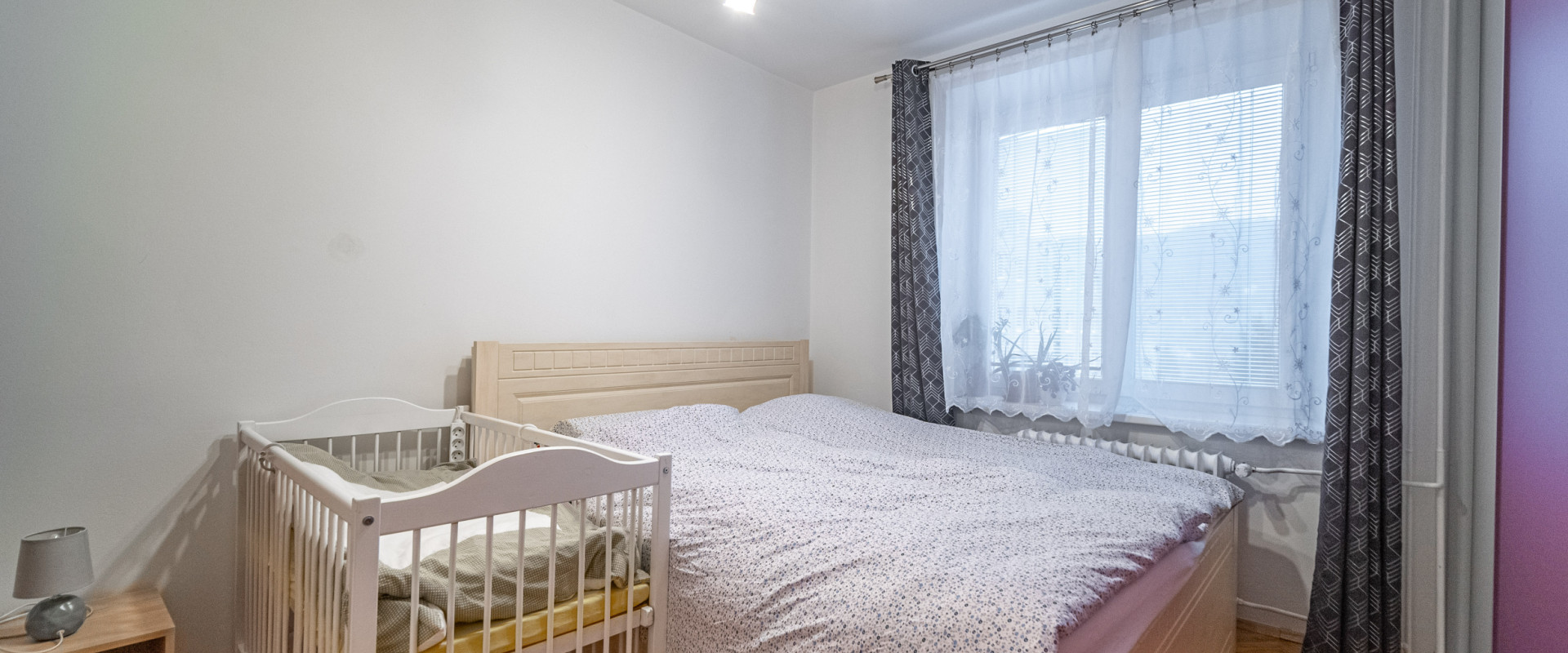 Elegantný 3-izbový byt po rekonštrukcii = Obrancov mieru