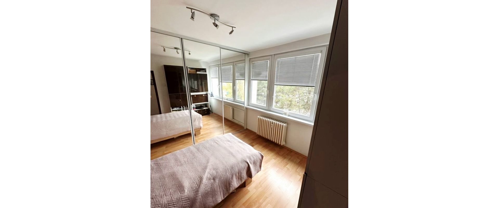 PREDAJ PRIESTRANNÝ 3-IZB.BYT, 2 X BALKÓN, BRATISLAVA-VRAKUŇA