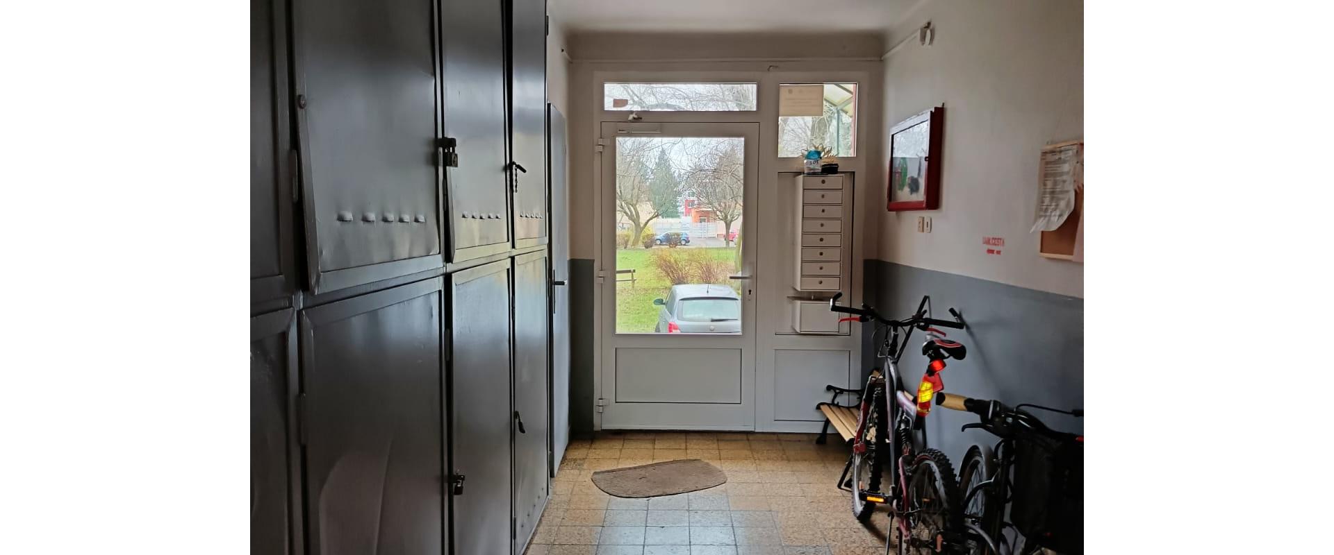 NA PREDAJ 3-IZBOVÝ VEĽKOMETRÁŽNY BYT S NADŠTANDARDOM