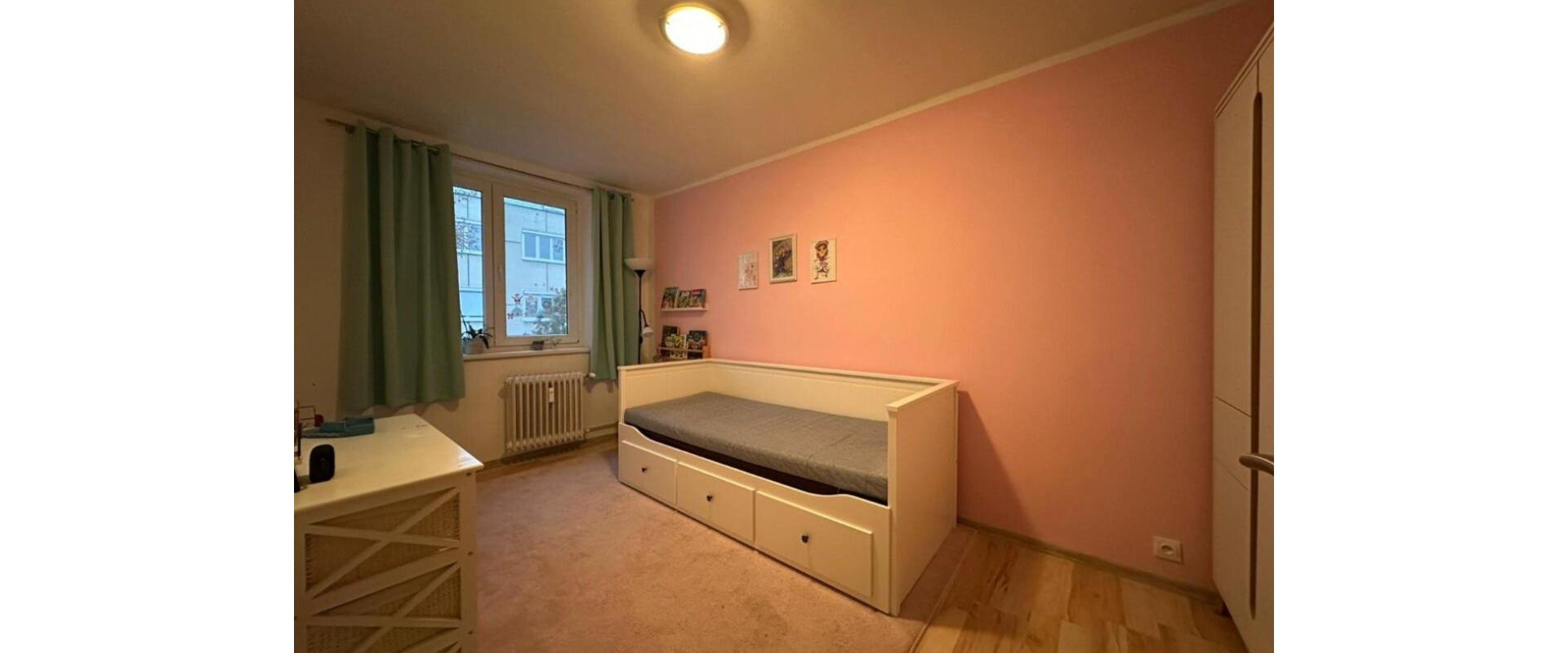 4-izbový byt po rekonštrukcii, Trnava – Špačinská ul.