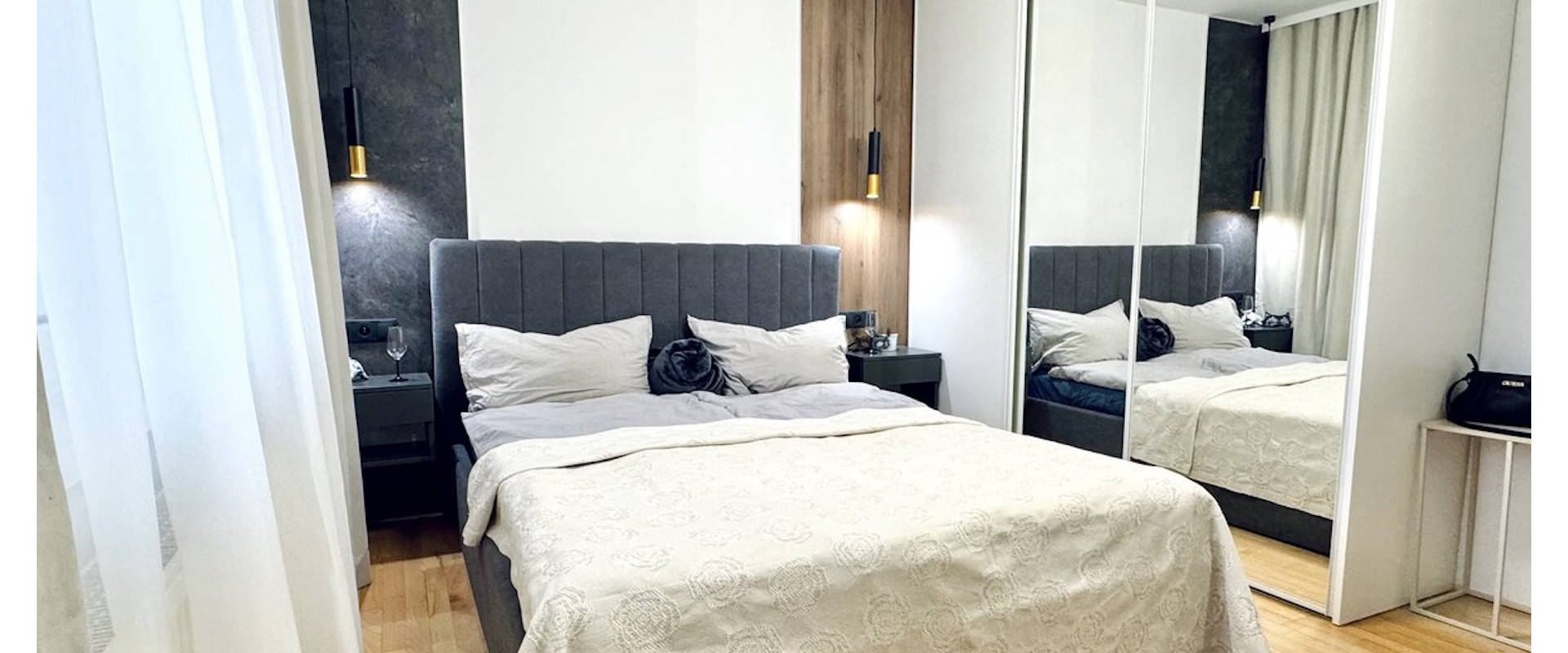 3izb. slnečný byt s presklenenou lodžiou v širšom centre Bratislavy