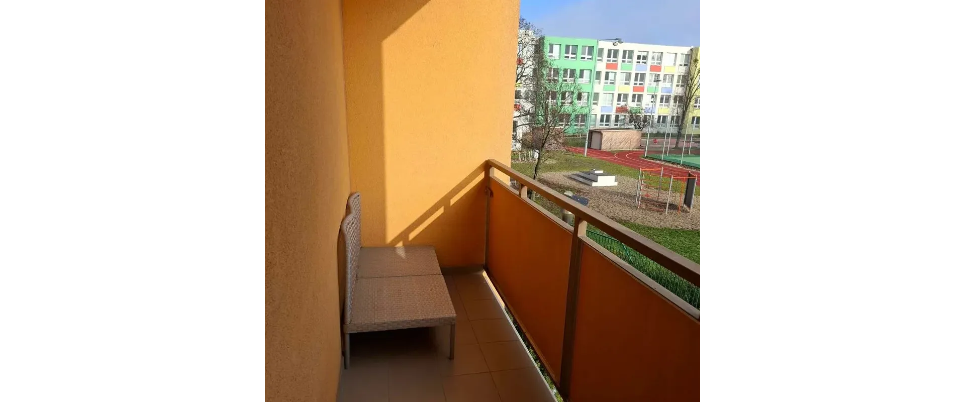 Prenájom 4-izbového bytu s 2 lodžiami v časti Nové Mesto, vhodné pre študentov