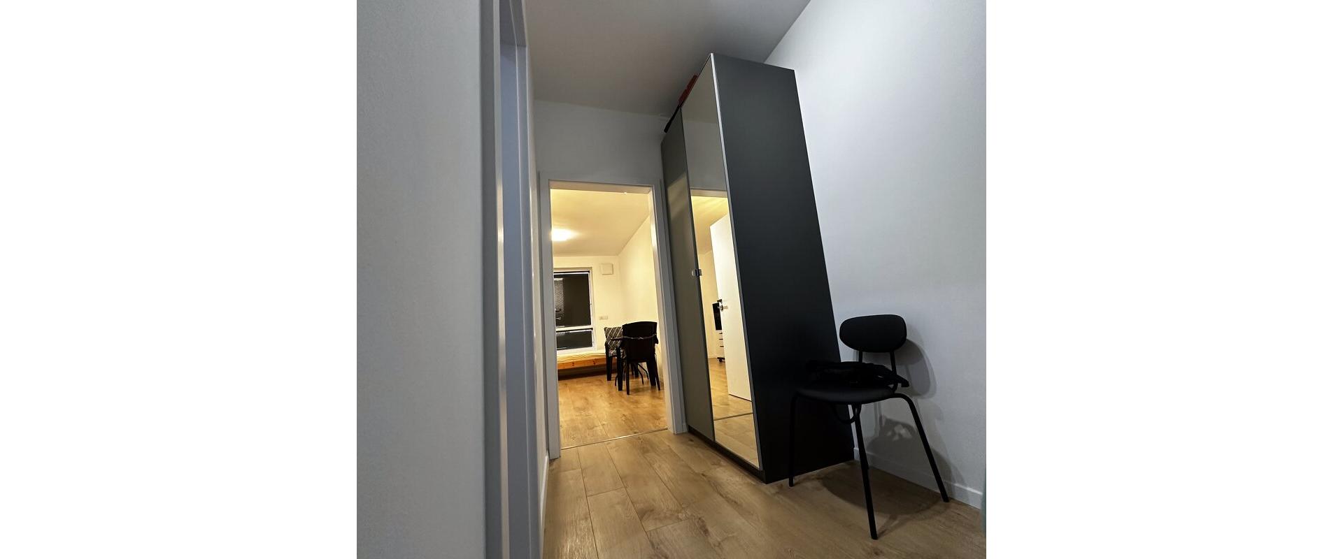 1-izbový moderný byt v novostavbe s parkovaním - komfortné bývanie v blízkosti  Bratislavy