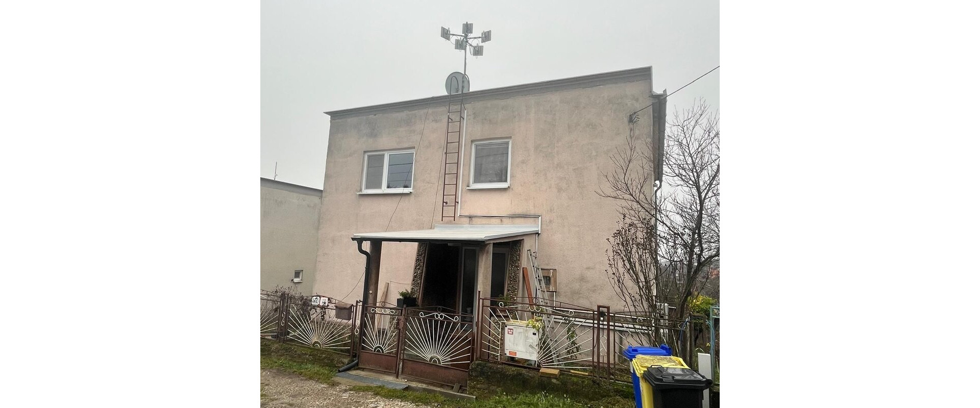 Rodinný dom Štitáre 2-generačný, 8a pozemok, čiastočná rekon