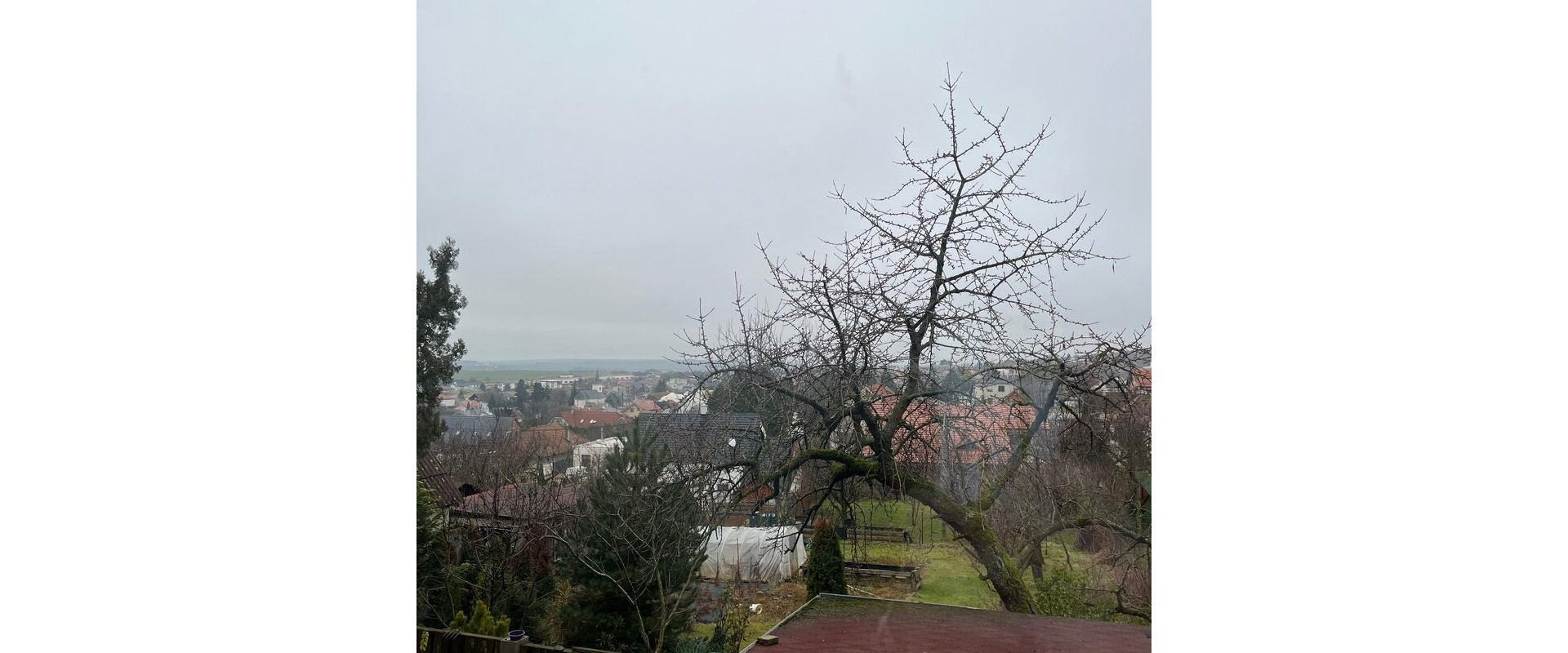 Rodinný dom Štitáre 2-generačný, 8a pozemok, čiastočná rekon