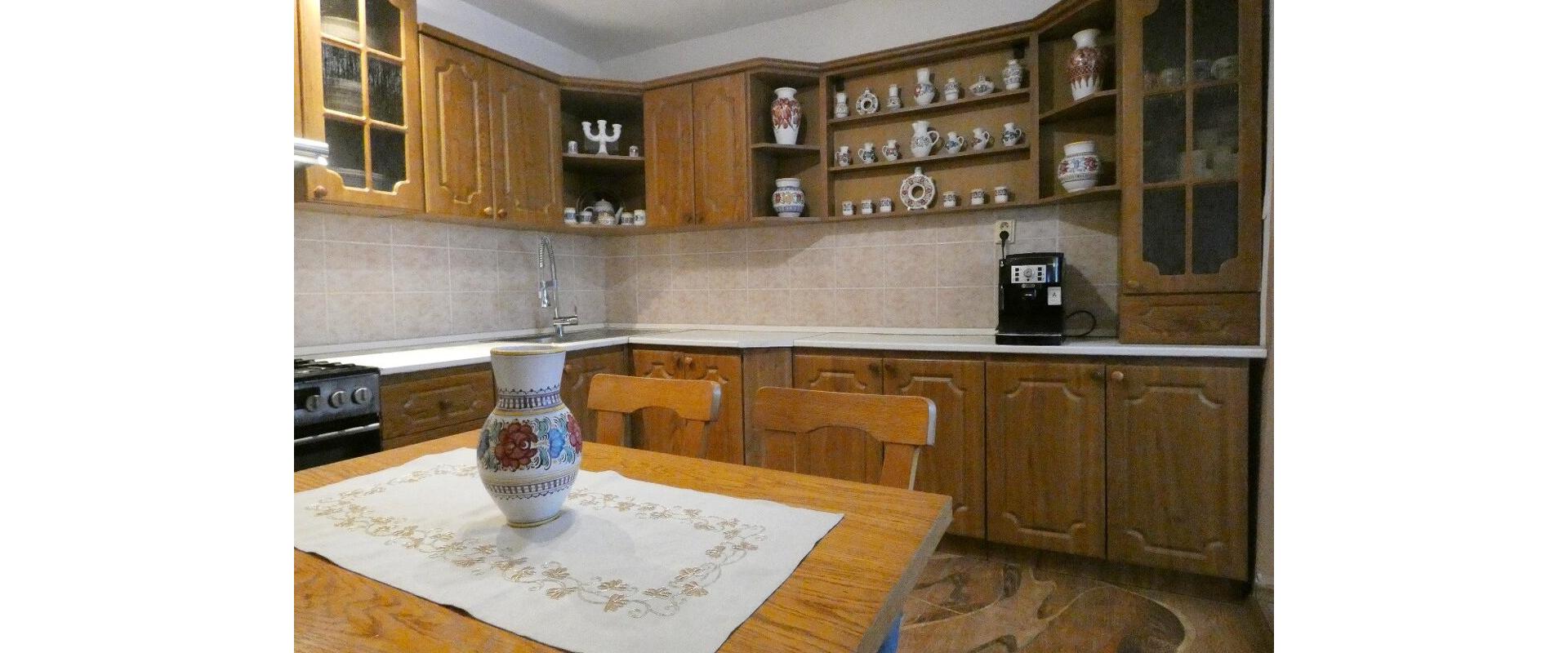 Priestranný 5-izbový rodinný dom po rekonštrukcii – Voderady