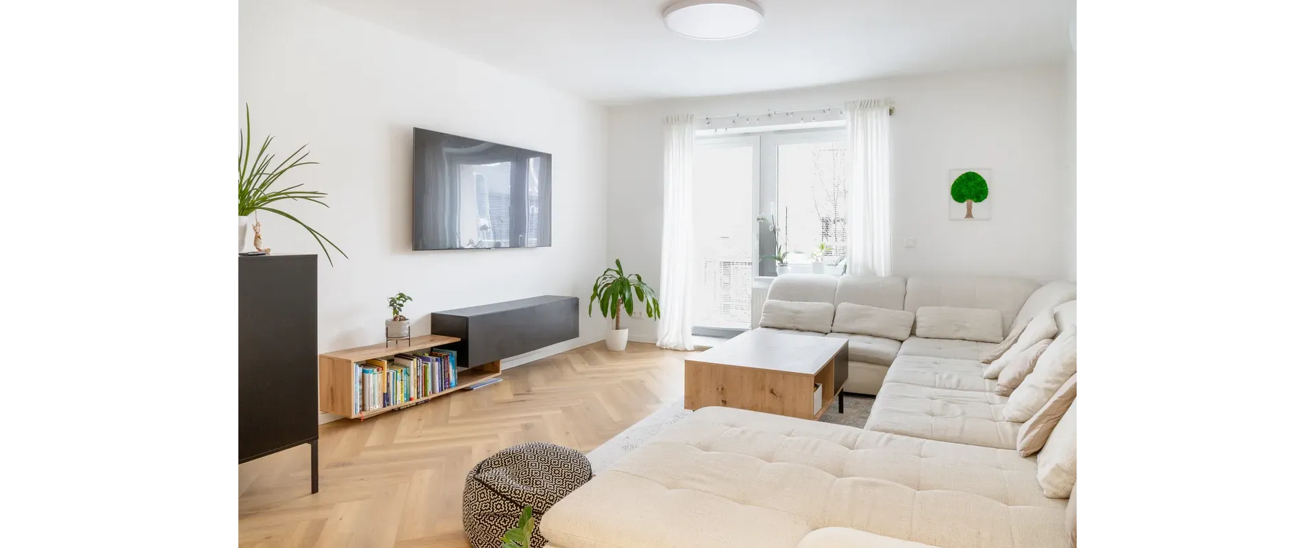 Na prenájom elegantný a moderny zariadený 2-izbový byt- Čapajevova ulica