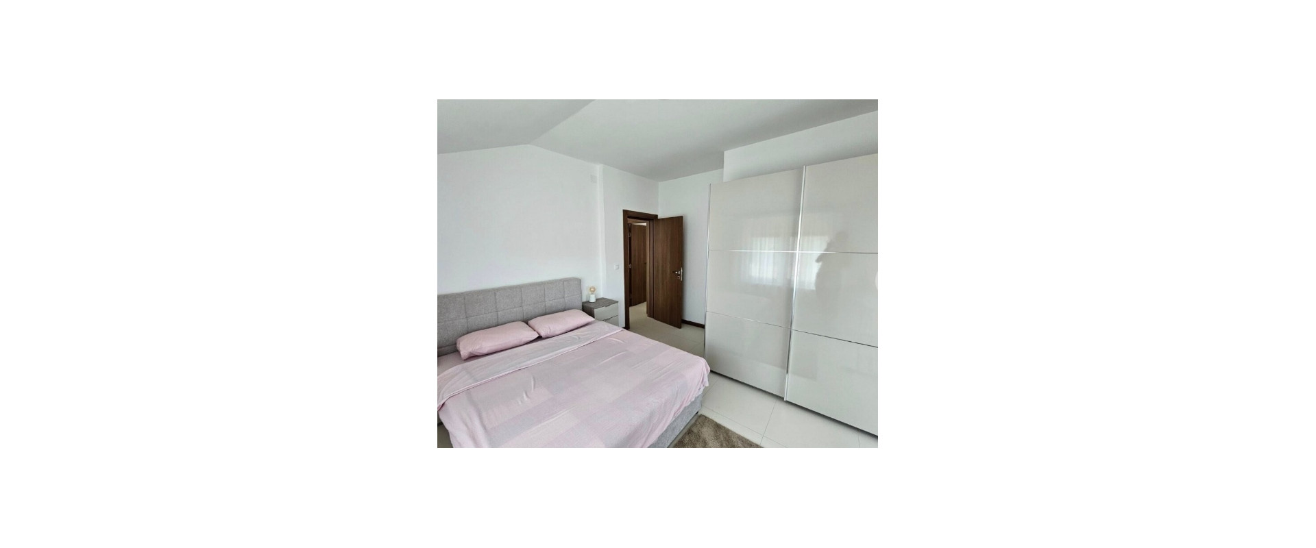 Exkluzívne na predaj | Novostavba v Tesárskych Mlyňanoch – pokoj, príroda a komfort