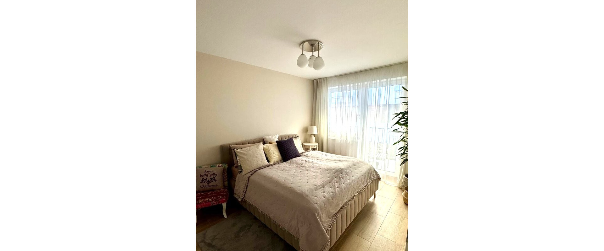 Dizajnový 2-izbový byt, balkón - Trnava, centrum