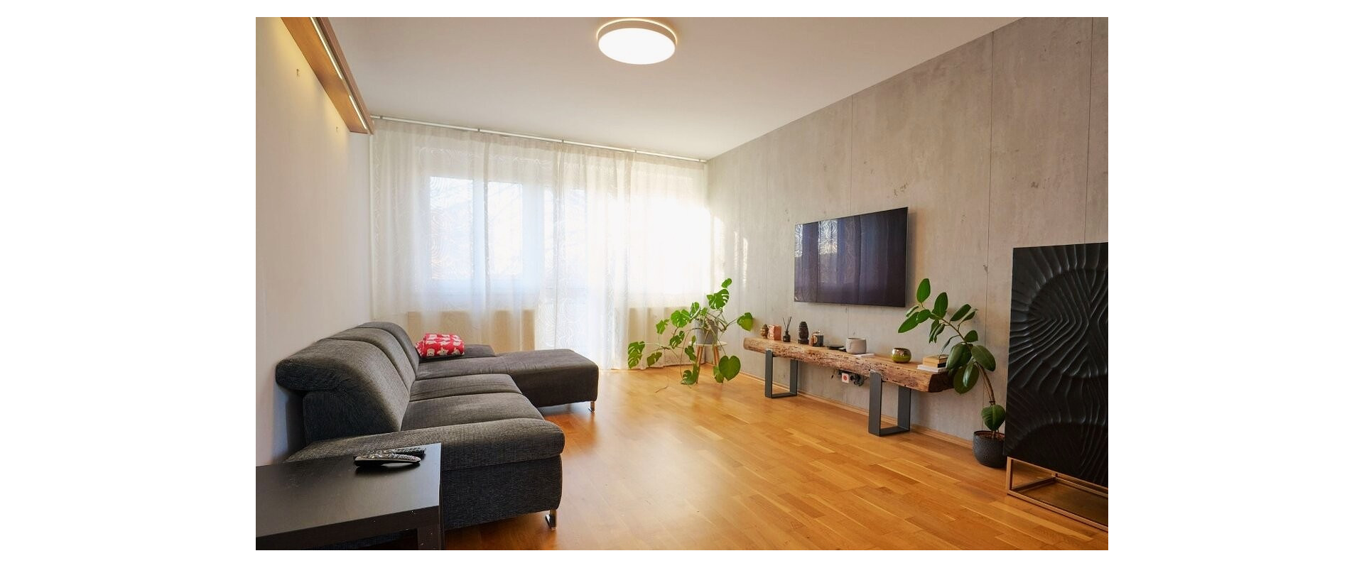 Priestranný 3-izbový byt s dvoma balkónmi