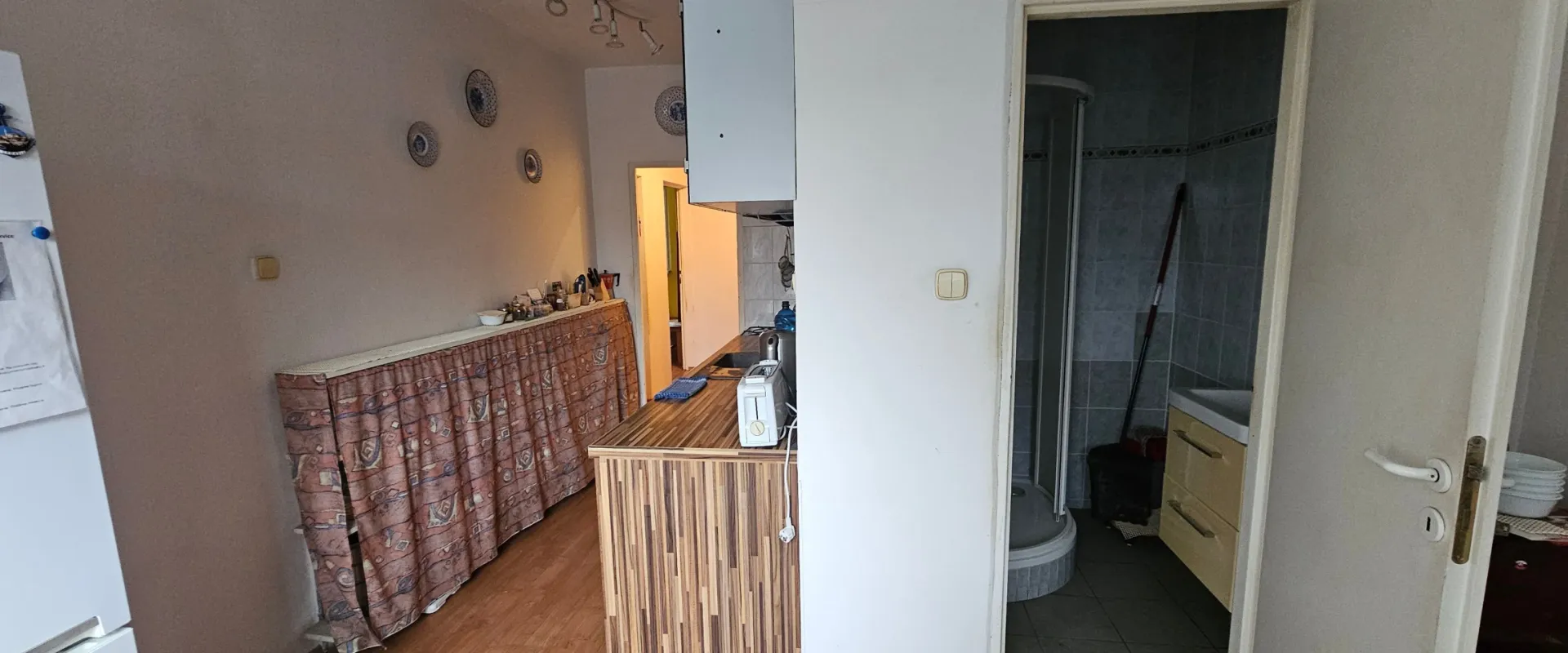 PREDAJ: Priestranný 2-izbový byt - TOP lokalita - Ružinov