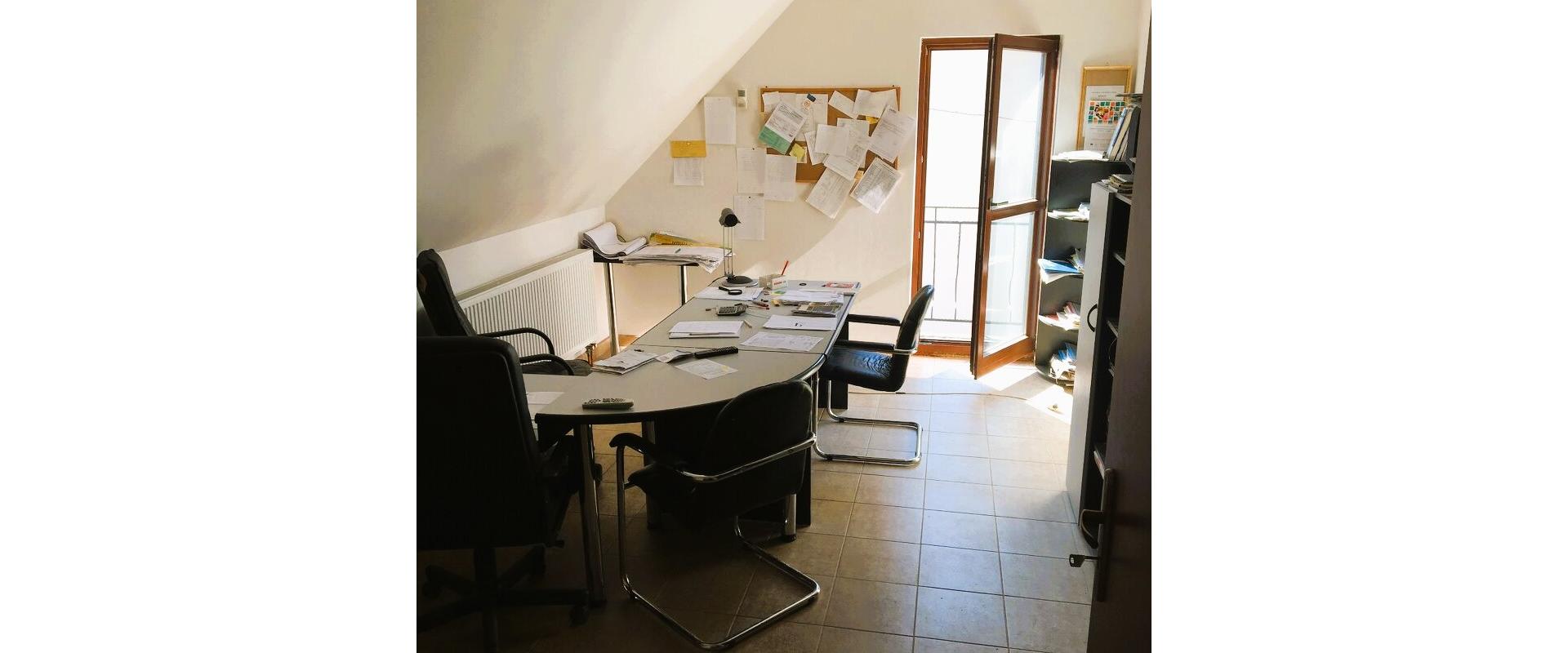 Na predaj polyfunkčný objekt – rodinný dom (155m²) na ul. Akademika Pavlova (oproti nemocnici) v Stropkove.