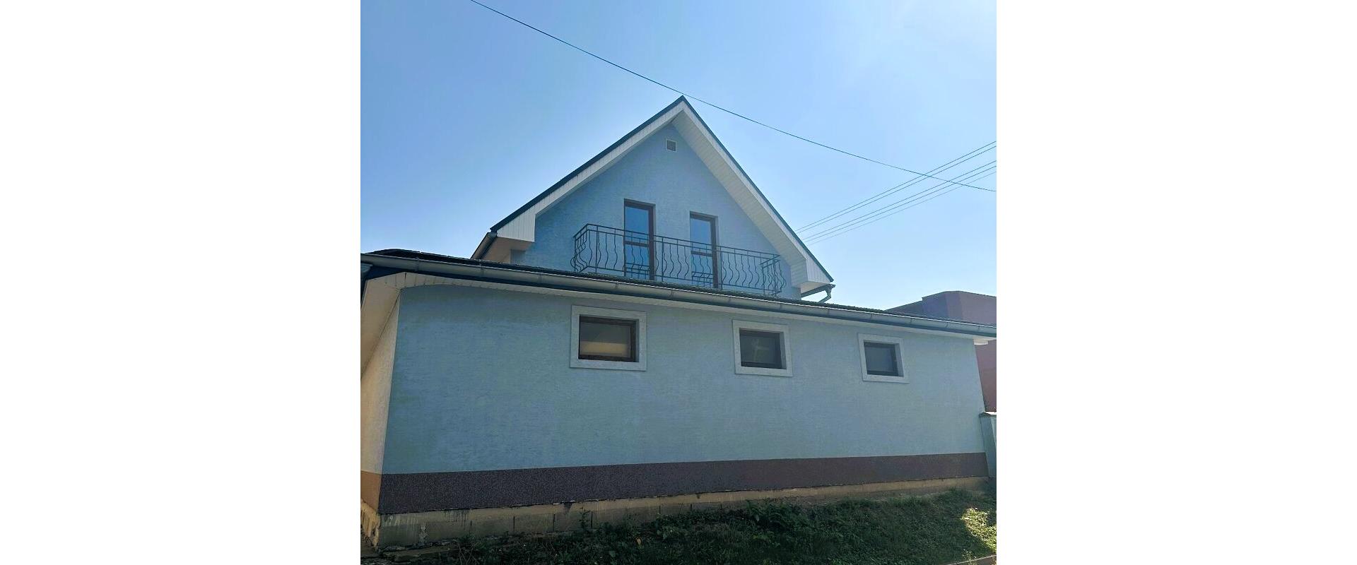 Na predaj polyfunkčný objekt – rodinný dom (155m²) na ul. Akademika Pavlova (oproti nemocnici) v Stropkove.
