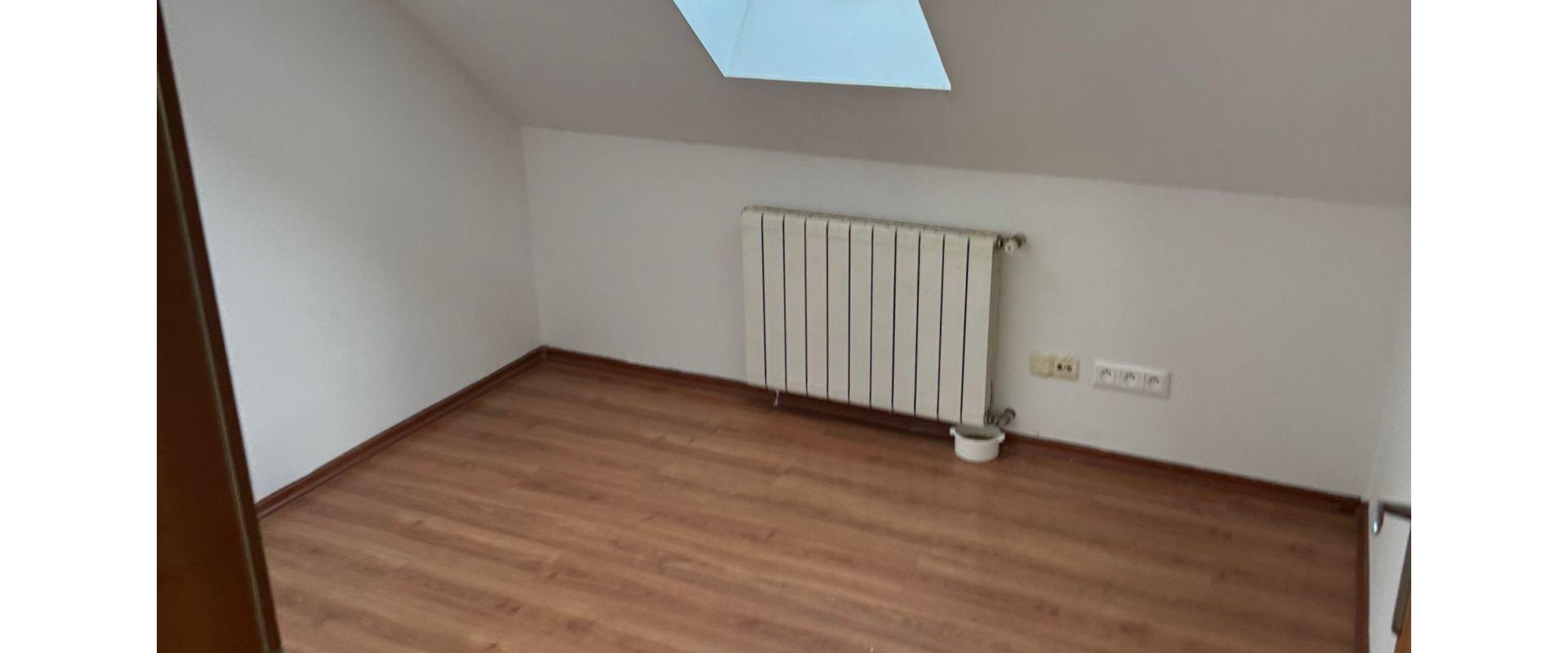 Na prenájom priestranný 3-izbový byt – Sereď, Pekárska ulica