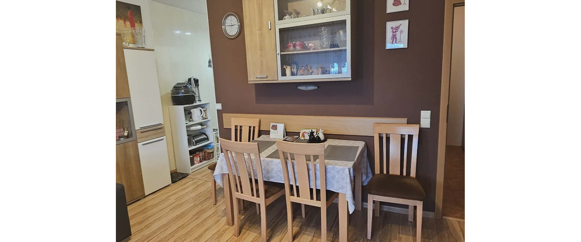 Krásny 2-izbový byt s veľkým balkónom – Trenčín, K. Šmidkeho