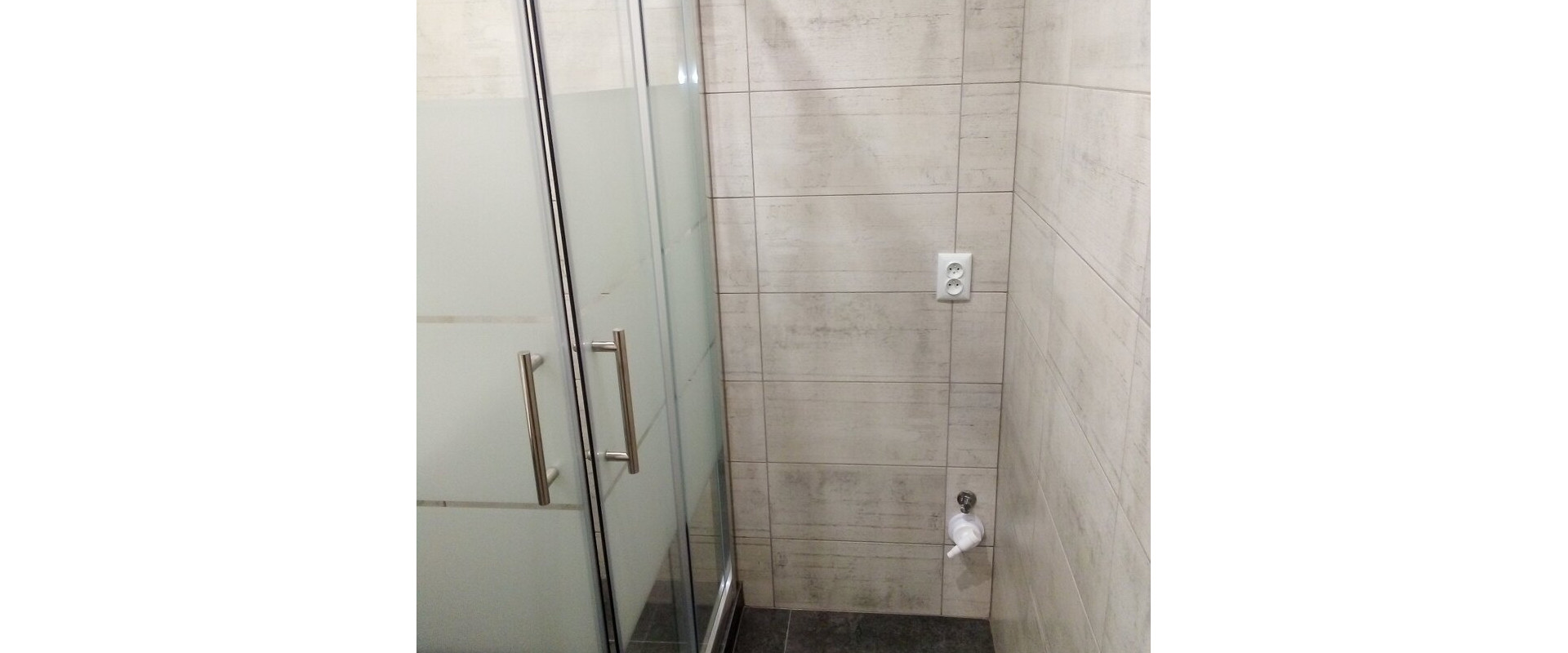 Prenájom 2-izbového zrekonštruovaného bytu - Vranov n/Topľou