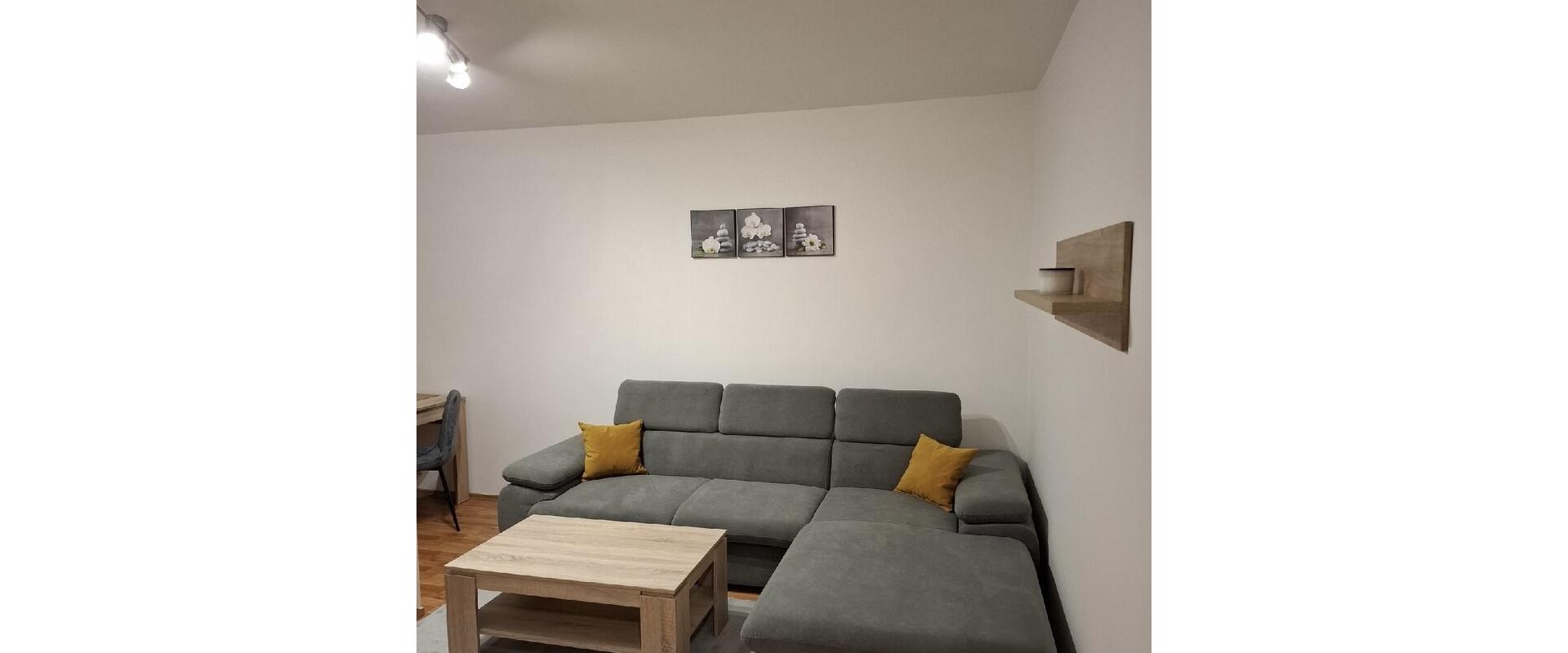 Zariadený 2 izbový byt v centre mesta Poprad