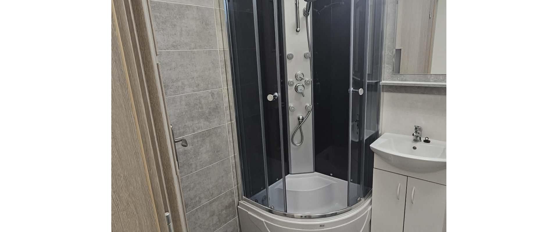 Predám slnečný 2-izbový byt  v novostavbe