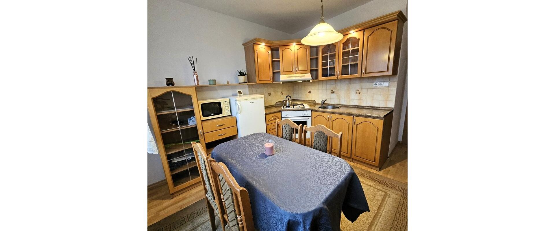 Na prenájom 1-izbový zariadený byt v centre mesta Vranov nad Topľou