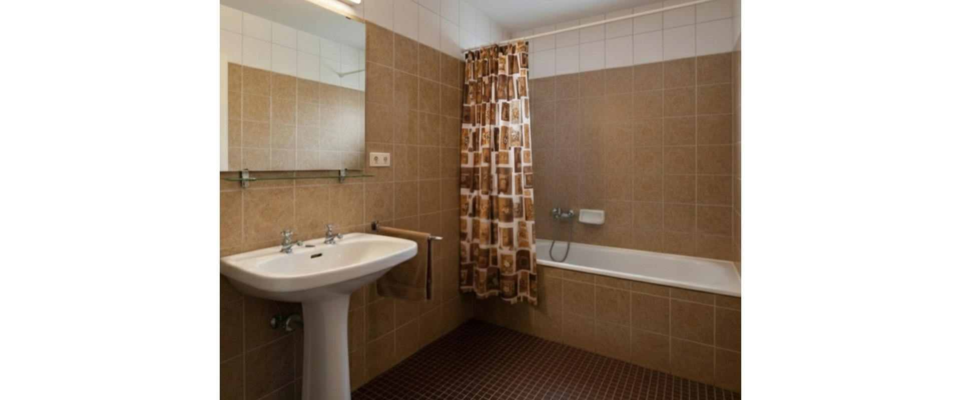 BÝVAJTE V CENTRE: NA PREDAJ ÚTULNÝ 2-IZBOVÝ BYT MALACKY