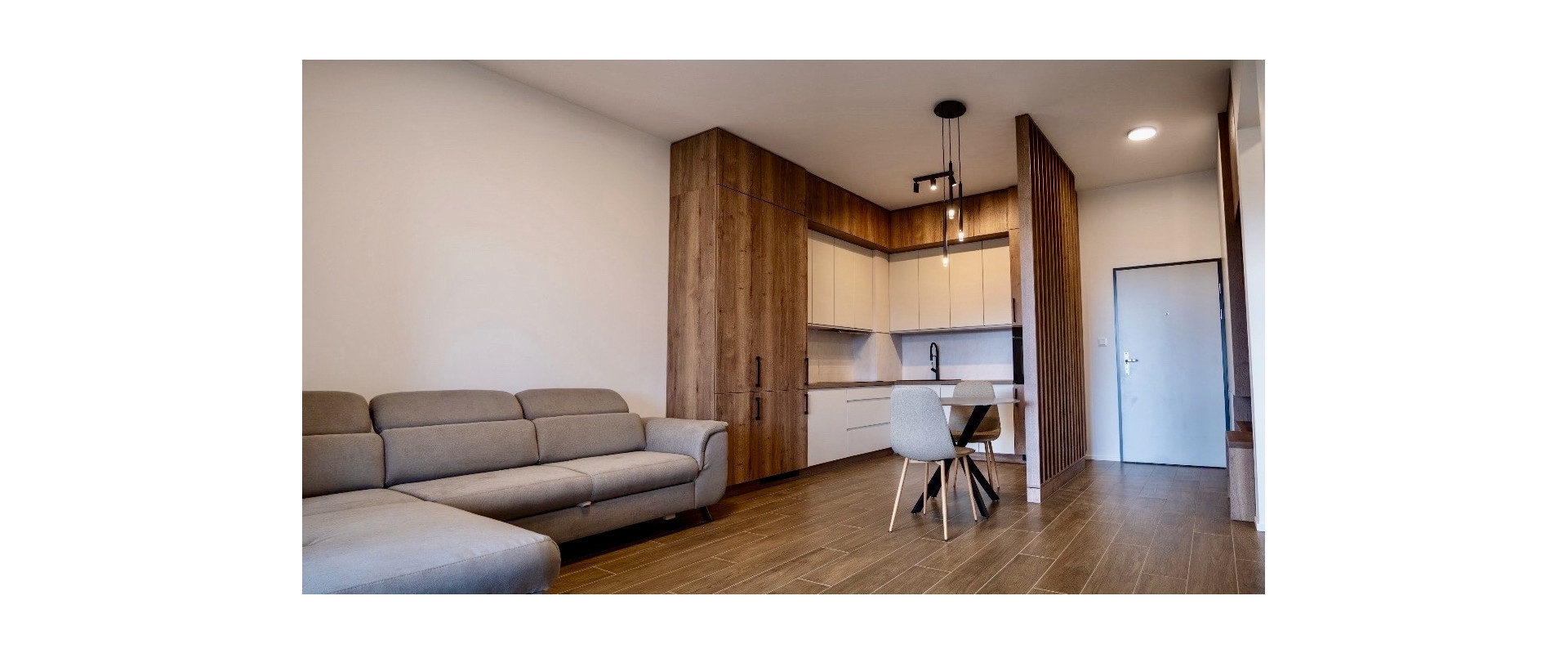 Nadštandardný čiastočne zariadený  2-izbový byt