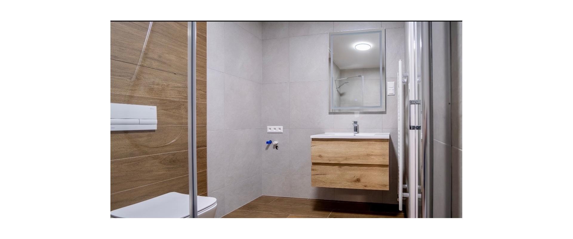 Nadštandardný čiastočne zariadený  2-izbový byt