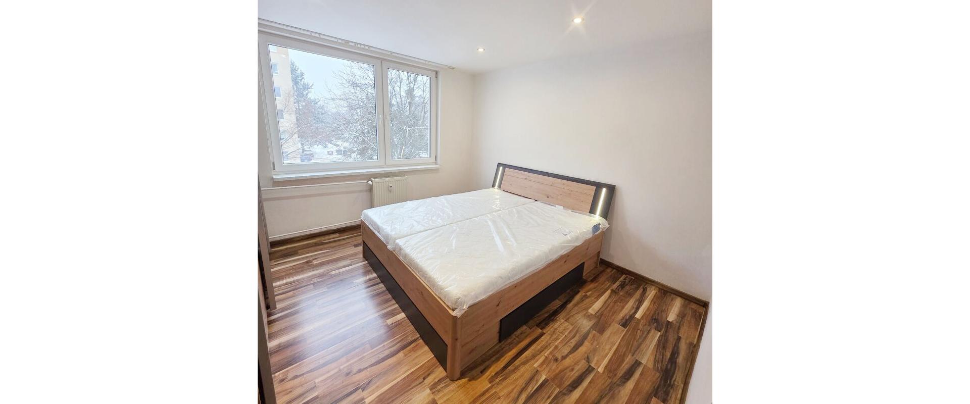 Prenájom: Moderný a Zrekonštruovaný 2-izbový Byt na ul. Murgaša!