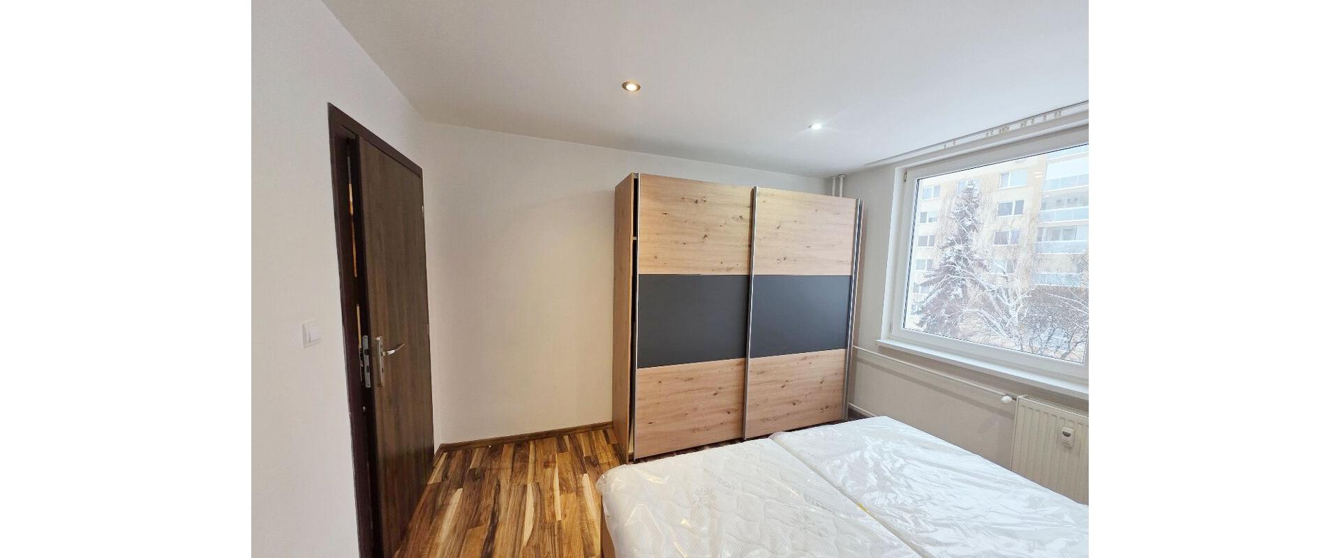 Prenájom: Moderný a Zrekonštruovaný 2-izbový Byt na ul. Murgaša!