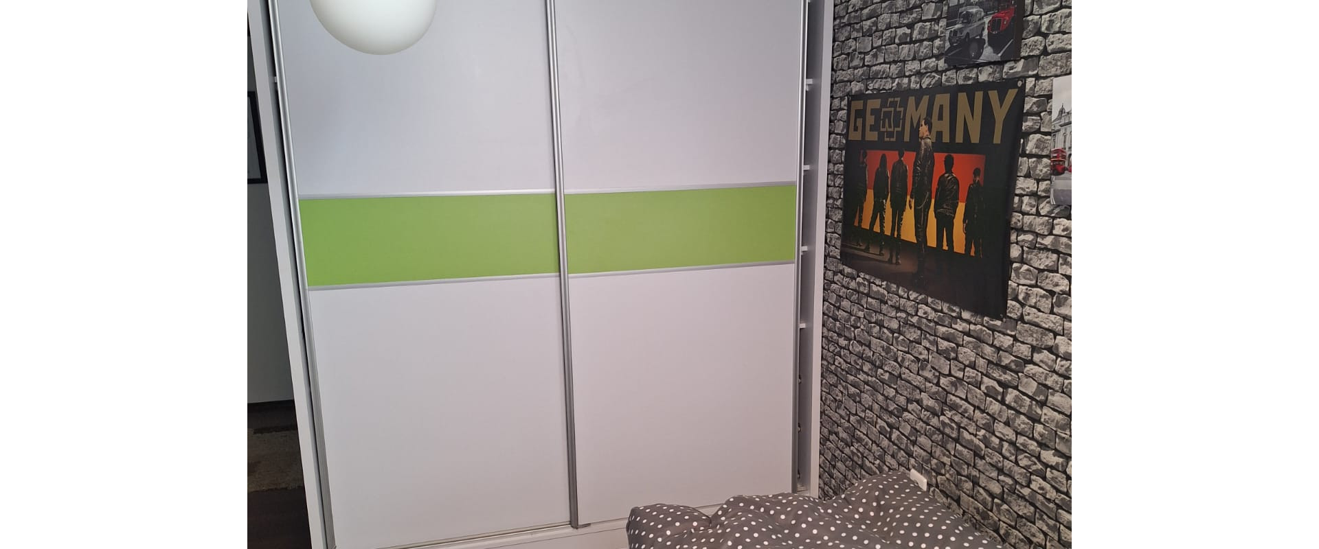 Priestranný rodinný dom s veľkým pozemkom – Chtelnica