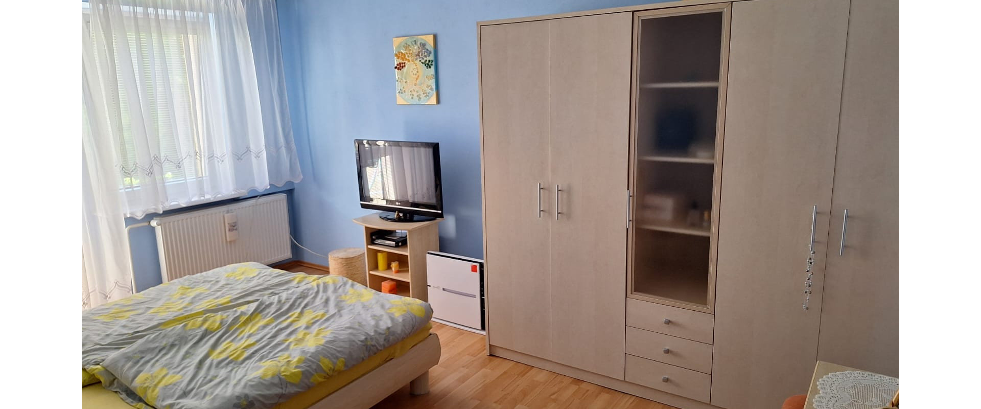 Priestranný rodinný dom s veľkým pozemkom – Chtelnica