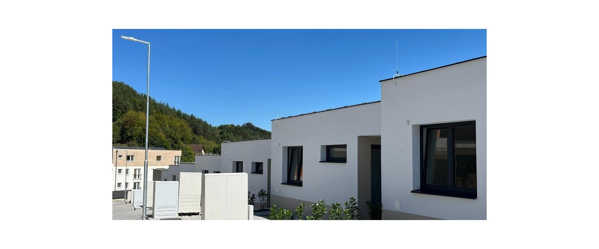 2 - izbový byt na prenájom s garážou a parkovacím miestom v nádhernom horskom prostredí