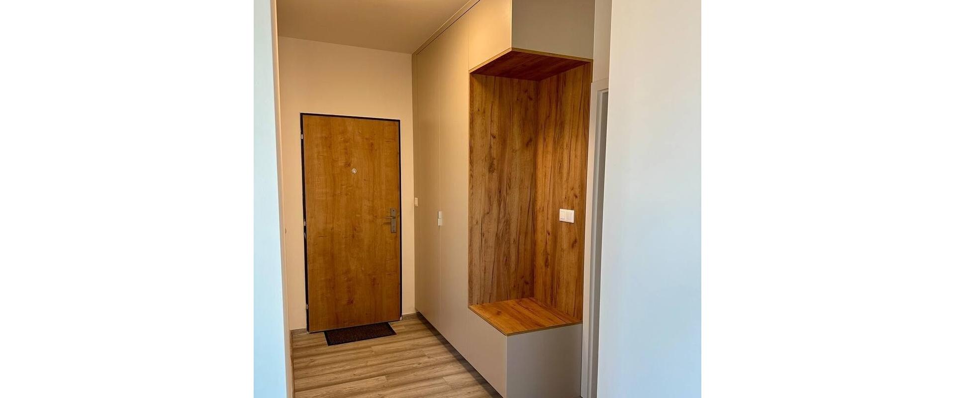 Moderný 2-izbový byt s veľkou terasou a garážou na prenájom