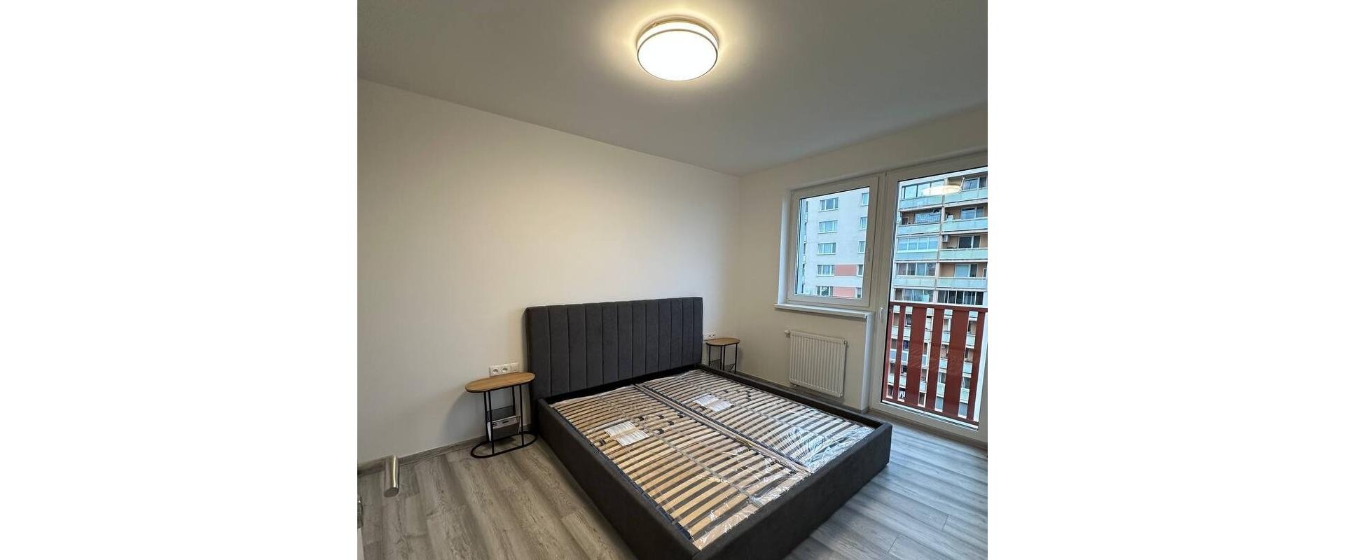 Moderný 2-izbový byt s veľkou terasou a garážou na prenájom