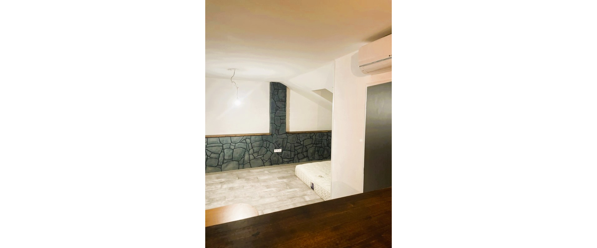 Na prenájom nová podkrovná garsónka na ul. Slovenskej 30 v centre Prešova.