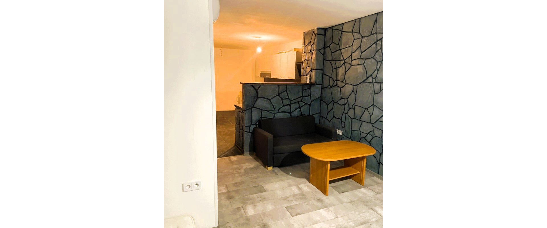 Na prenájom nová podkrovná garsónka na ul. Slovenskej 30 v centre Prešova.