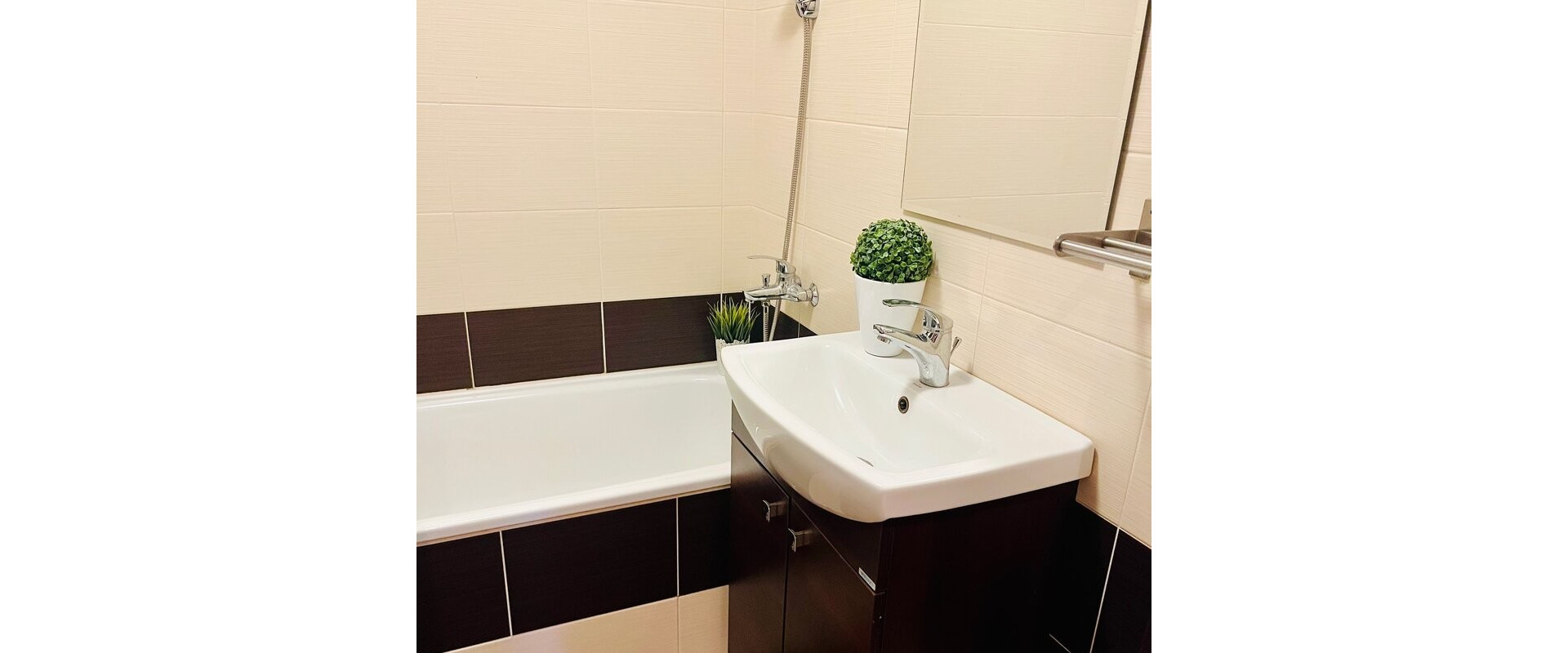 PREDAJ: Harmonický 3 izbový byt po kompletnej rekonštrukcii v obľúbenej časti Dúbravky