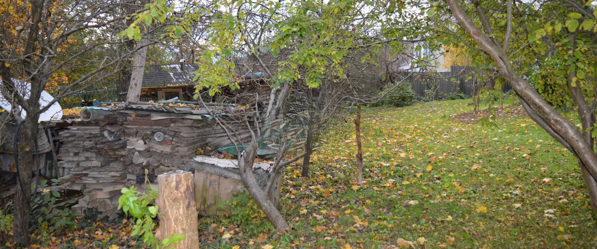 Na predaj rodinný dom na pozemku o rozlohe - 799 m² pri mestskom parku a zámku v Humennom.