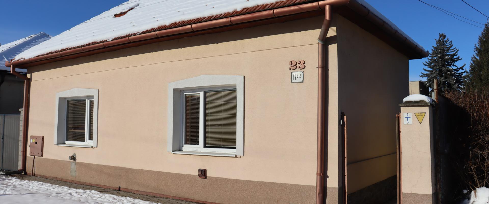 Rodinný dom s výnimočným pozemkom – Levice, priestor+pokoj