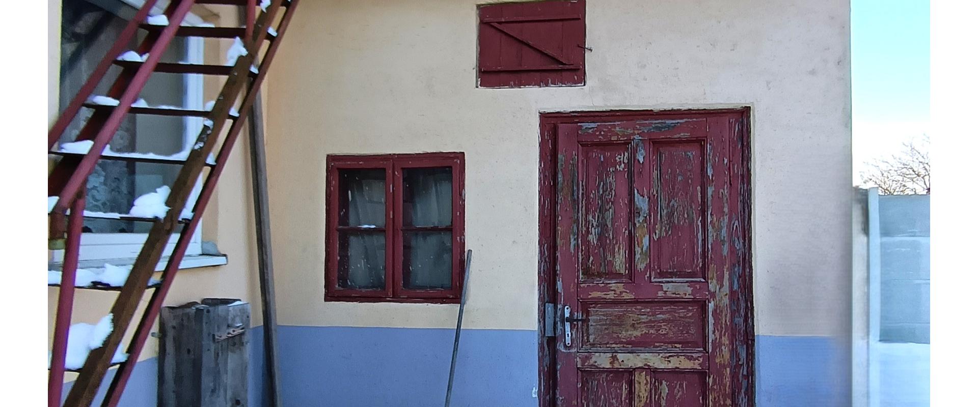 Rodinný dom s výnimočným pozemkom – Levice, priestor+pokoj